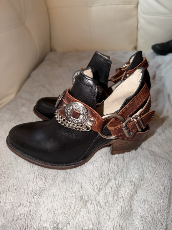 Freebird by Steven Shoes - Women’s Black Leather Ankle Booties with Brown Accent Straps